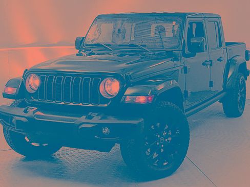 Used 2025 Jeep Gladiator Sport AWD/4WD image 6