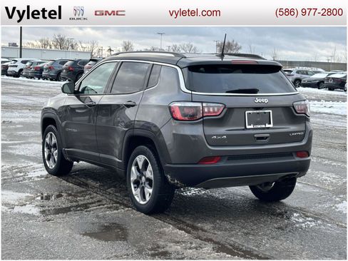 Used 2020 Jeep Compass Limited w/ Rear Convenience Group image 4