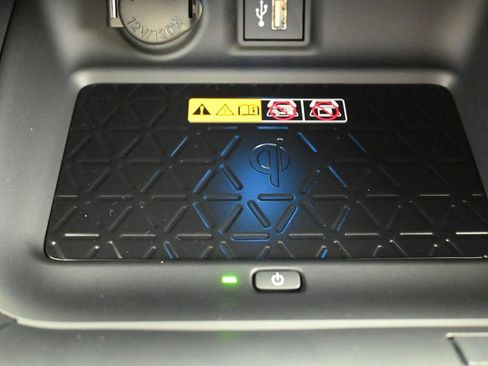 Certified 2025 Toyota RAV4 XSE image 27