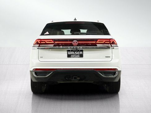 Used 2026 Volkswagen Atlas Cross Sport SE AWD/4WD image 4