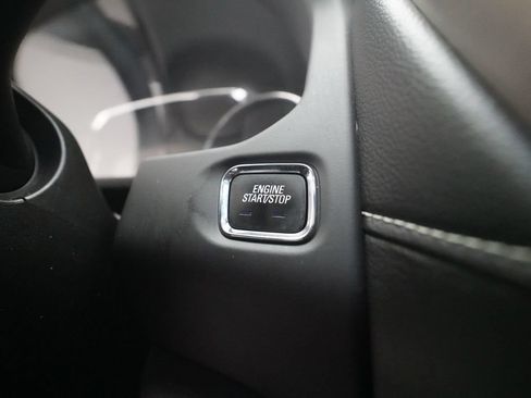 Used 2017 GMC Acadia Denali w/ Technology Package AWD/4WD image 29