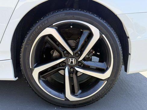 Used 2022 Honda Accord Sport Special Edition image 9