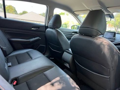 Used 2021 Nissan Altima 2.5 SR FWD image 18