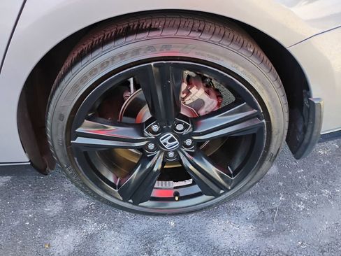 Used 2023 Honda Accord Sport image 13