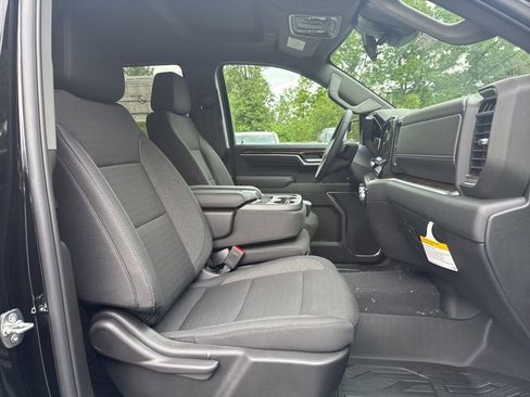 New 2026 GMC Sierra 1500 Elevation w/ Elevation Select Package AWD/4WD image 9