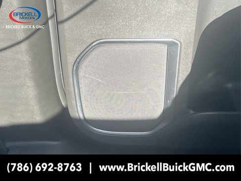 New 2025 GMC Sierra 1500 SLT w/ SLT Convenience Package image 34