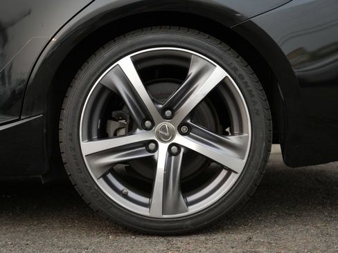 Used 2018 Lexus IS 300 AWD w/ Comfort Package image 14