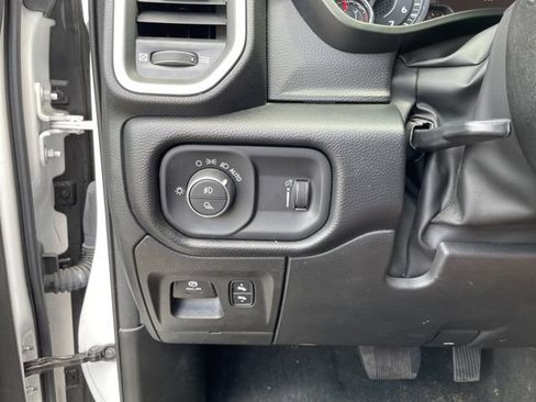 Used 2022 RAM 1500 Big Horn AWD/4WD image 26