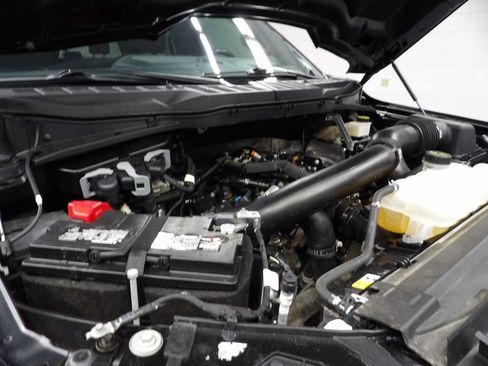 Used 2024 Ford F150 Lariat w/ Equipment Group 502A High AWD/4WD image 33