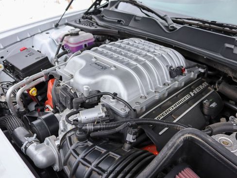 Used 2023 Dodge Challenger SRT Hellcat RWD image 23