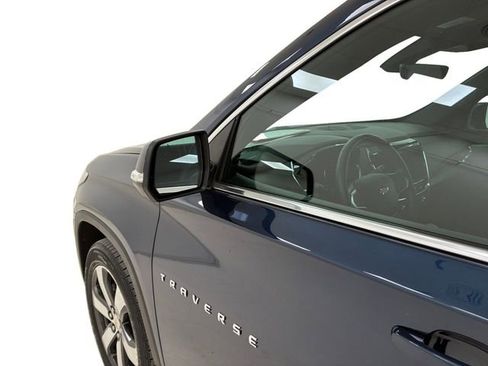Certified 2023 Chevrolet Traverse LT w/ LT Premium Package image 10