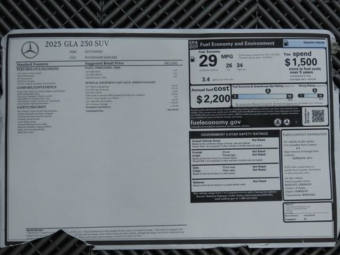 Certified 2025 Mercedes-Benz GLA 250 image 9