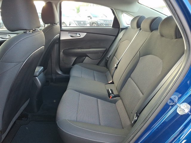 Used 2022 Kia Forte LXS w/ LXS Technology Package FWD image 13