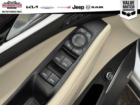 Used 2018 Buick Enclave Premium w/ Trailering Package image 19