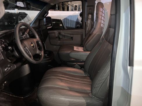 Used 2020 Chevrolet Express 2500 w/ Driver Convenience Package image 3