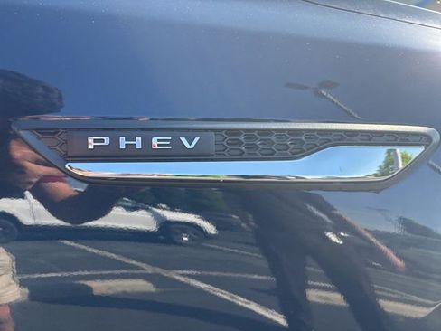 Used 2025 MAZDA CX-90 Plug-In Hybrid w/ Preferred AWD/4WD image 5