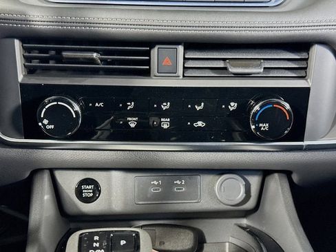 New 2026 Nissan Rogue S image 13