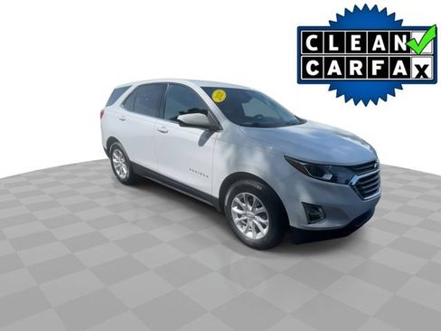 Used 2020 Chevrolet Equinox LT w/ Driver Convenience Package FWD image 2