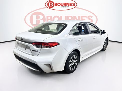 Used 2021 Toyota Corolla LE FWD image 7