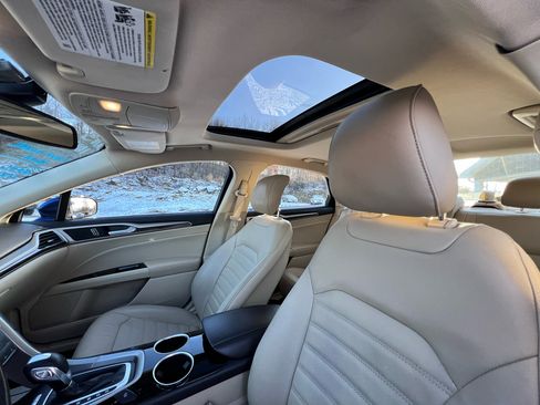 Used 2013 Ford Fusion SE image 19