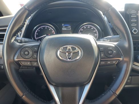 Used 2023 Toyota Camry SE image 20