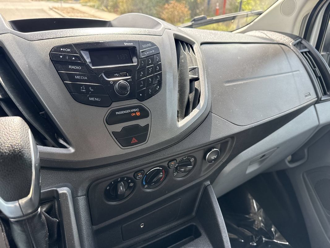 Used 2018 Ford Transit 150 148 Medium Roof RWD image 23