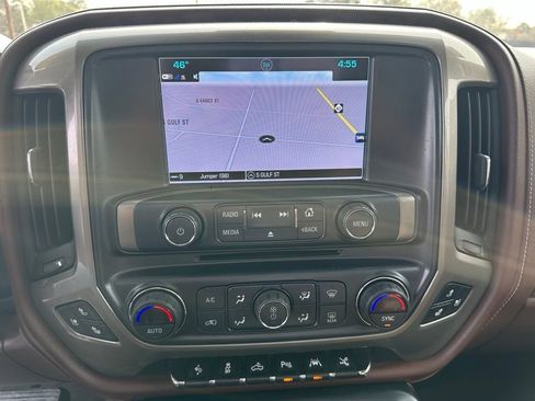 Used 2018 Chevrolet Silverado 1500 High Country w/ High Desert Package image 23