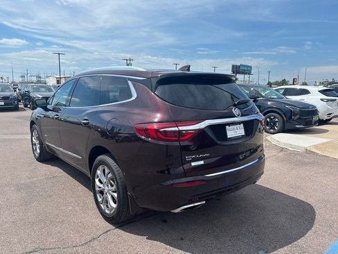 Used 2021 Buick Enclave Avenir w/ Avenir Technology Package AWD/4WD image 7