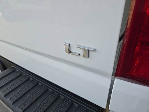 Used 2025 Chevrolet Silverado 2500 LT w/ Convenience Package AWD/4WD image 26