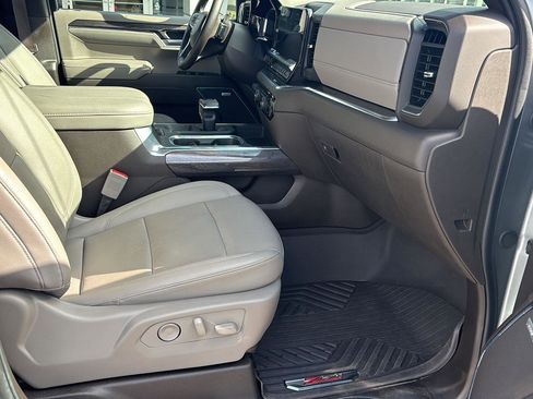 Certified 2024 Chevrolet Silverado 1500 LTZ image 21