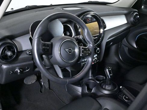 Certified 2022 MINI Cooper S w/ Premium Package image 11