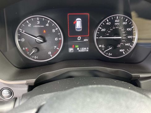 Used 2024 Subaru Ascent Limited w/ Popular Package #2 AWD/4WD image 35
