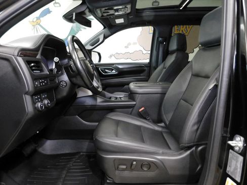 Used 2023 Chevrolet Tahoe LT w/ Luxury Package AWD/4WD image 28