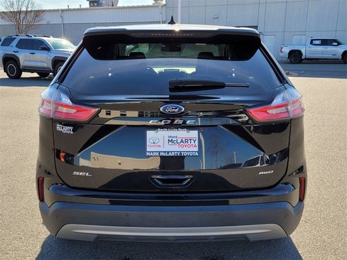 Used 2022 Ford Edge SEL image 10