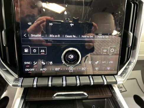 New 2026 GMC Acadia Denali w/ Super Cruise Package image 17