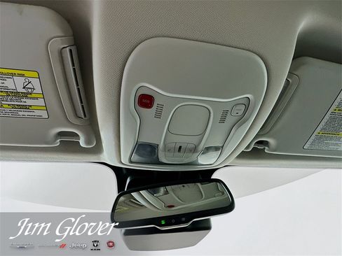 Used 2021 Jeep Renegade Trailhawk image 37