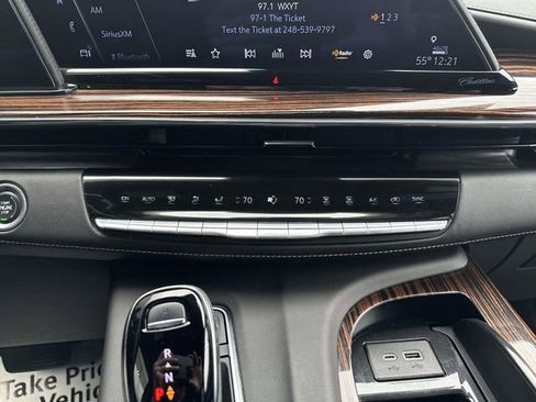 Certified 2024 Cadillac Escalade Premium Luxury w/ LPO, Floor Liner Package AWD/4WD image 52