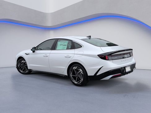 New 2026 Hyundai Sonata SEL image 9