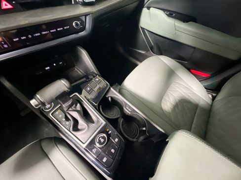 Used 2025 Kia Sportage X-Line w/ Premium Package image 26