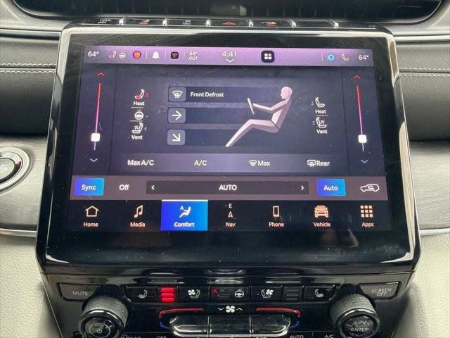 Certified 2023 Jeep Grand Cherokee Overland AWD/4WD image 28