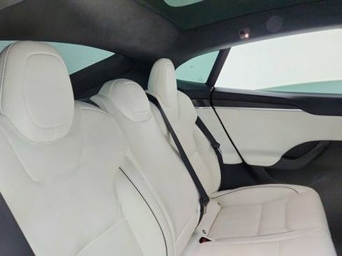 Used 2022 Tesla Model S Plaid AWD/4WD image 25