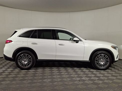 Used 2026 Mercedes-Benz GLC 300 4MATIC image 10
