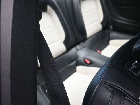 Used 2015 Ford Mustang 50 Years RWD image 20