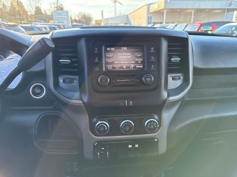 Used 2024 RAM 3500 Tradesman w/ Chrome Appearance Group image 22