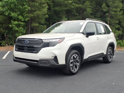 Used 2025 Subaru Forester w/ Convenience Package #2