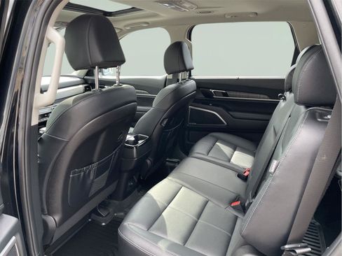 Used 2025 Kia Telluride EX AWD/4WD image 14