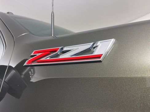 Used 2023 Chevrolet Silverado 2500 LTZ image 5