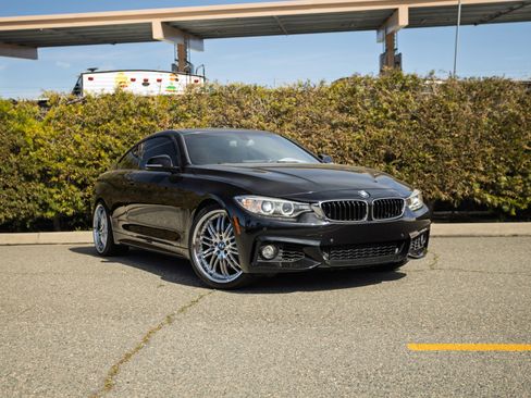 Used 2016 BMW 428i Coupe w/ M Sport Package image 3