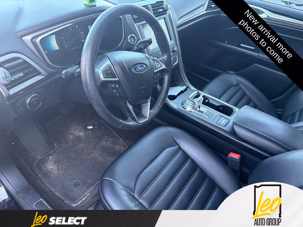Used 2019 Ford Fusion SEL FWD image 5