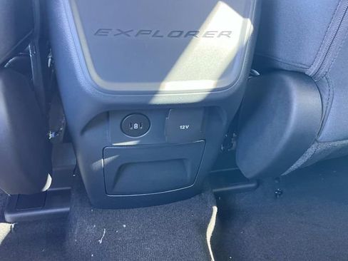 New 2026 Ford Explorer Active image 17